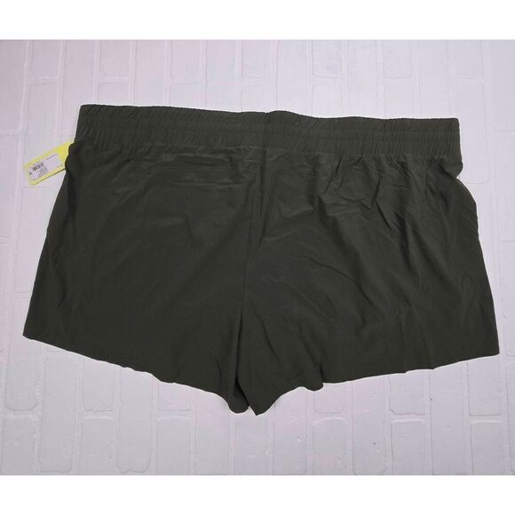 All In Motion Woven Olive Green Shorts 4X - Picture 2 of 3